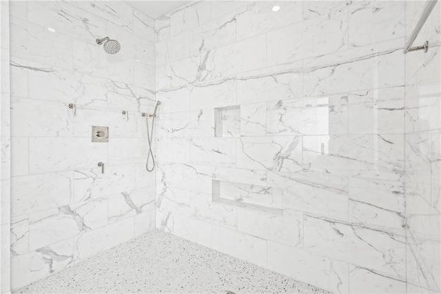 $2,500,000 | 2881 Peachtree Street Northeast, Unit 2304, Atlanta, GA 30305