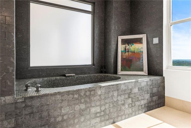 $2,500,000 | 2881 Peachtree Street Northeast, Unit 2304, Atlanta, GA 30305