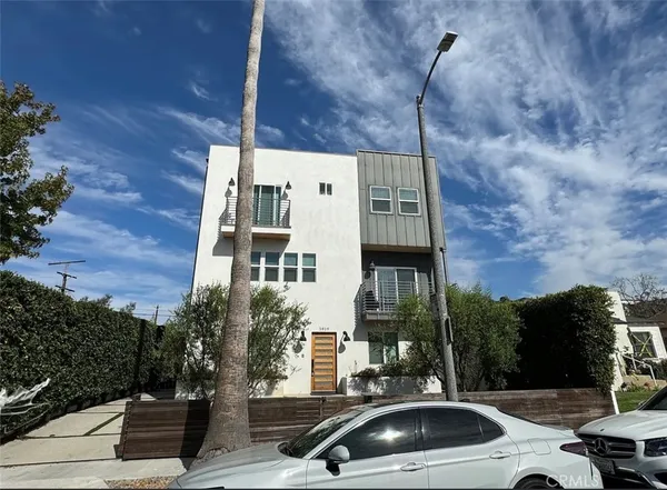 a view of washer and dryer
