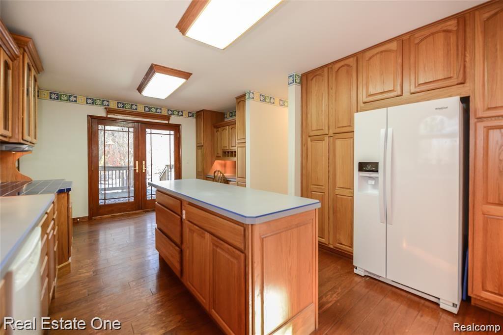 300 South Van Road Holly, MI 48442 - Photo 13 of 75 DSC_7327.jpg