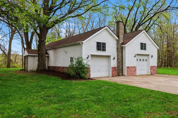 $450,000 | 9840 Hyne Road, Brighton, MI 48114