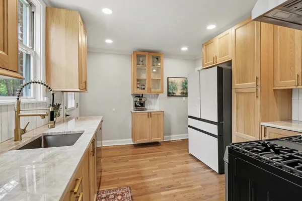 $450,000 | 9840 Hyne Road, Brighton, MI 48114