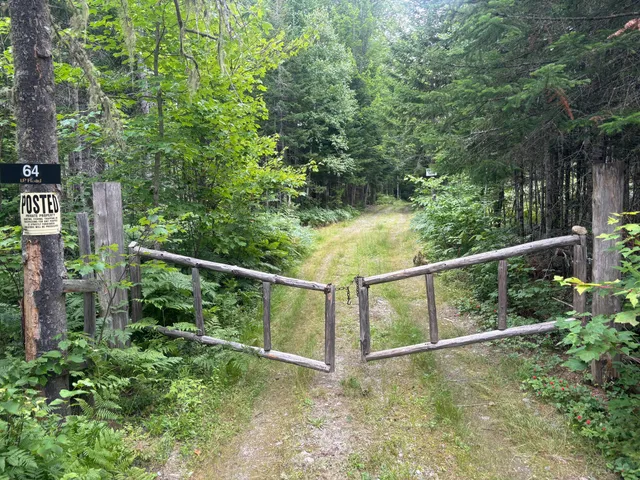 $774,500 | 64 Ip Road, Stratton, ME 04982
