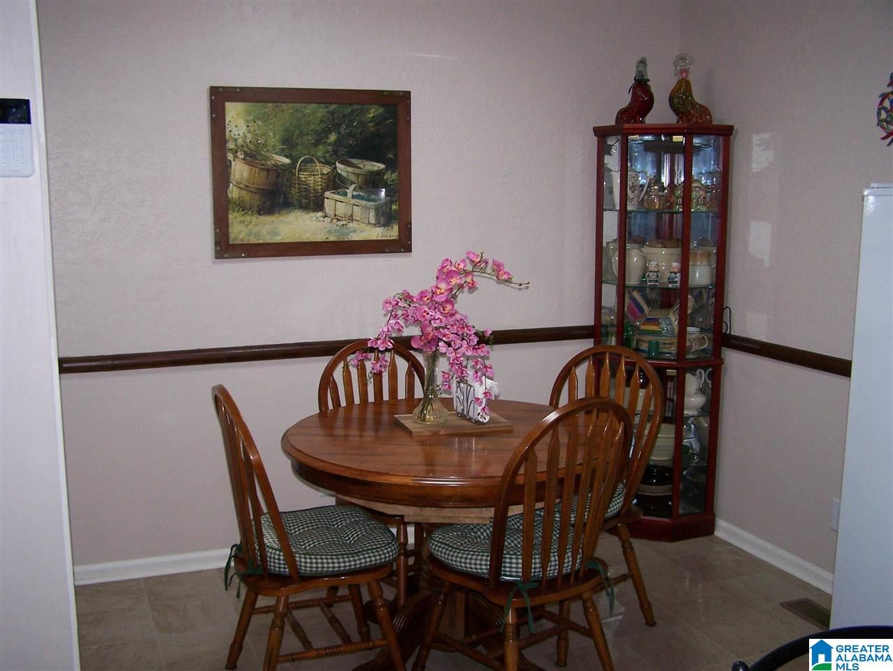 329 Shamrock Road Anniston, AL 36207 - Photo 11 of 50