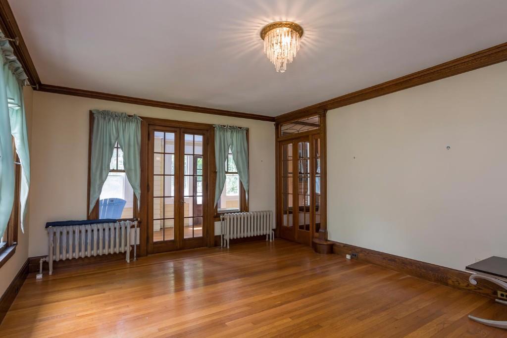 11 Cottage Farms Road Cape Elizabeth, ME 04107 - Photo 14 of 34 Living room view to enclosed porch