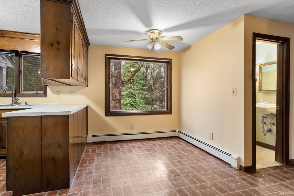 8 Howard Road Westford, MA 01886 - Photo 13 of 29 Gallery Image 13