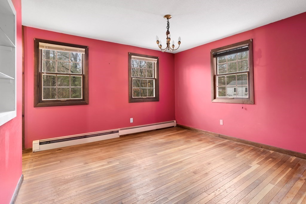 8 Howard Road Westford, MA 01886 - Photo 10 of 29 Gallery Image 10