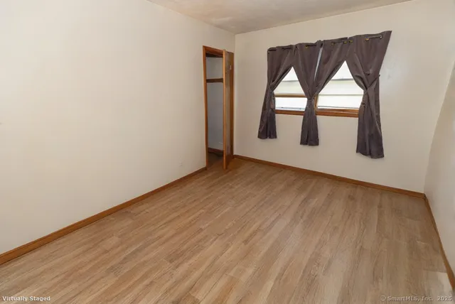 $600,000 | 32 Cedar Lane, Montville, CT 06382