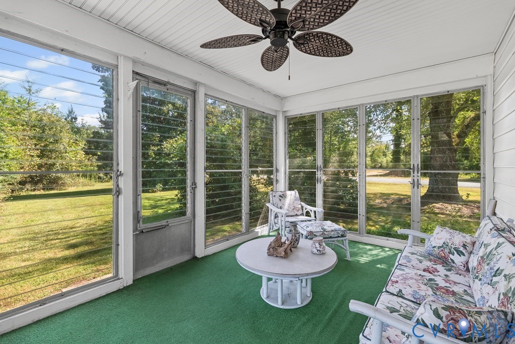 579 Stokes Road Farmville, VA 23901 - Photo 39 of 49 a living room with furniture and a large window