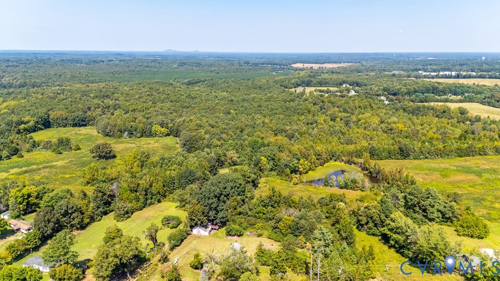 579 Stokes Road Farmville, VA 23901 - Photo 6 of 49 a view of city and ocean