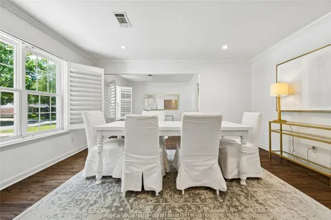$669,000 | 10618 Bordley Drive, Houston, TX 77042