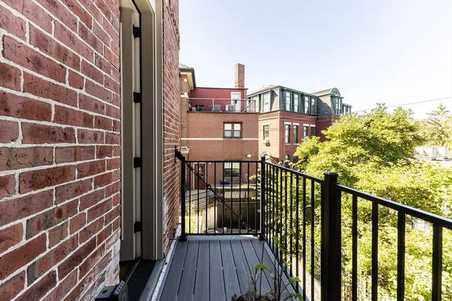 $3,000 | 85 Regent Street, Unit 4, Boston, MA 02119