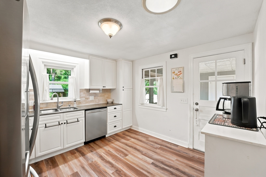 161 Stony Hill Road Wilbraham, MA 01095 - Photo 7 of 39