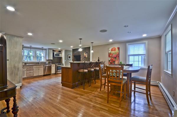 50 Meadowbrook Road Bedford, MA 01730 - Photo 3 of 29 Gallery Image 3
