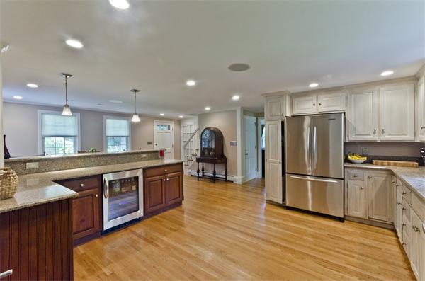 50 Meadowbrook Road Bedford, MA 01730 - Photo 5 of 29 Gallery Image 5