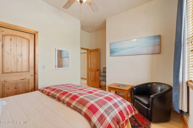 $695,000 | 507 Guthrie Place, Unit 303, Dover, ID 83825