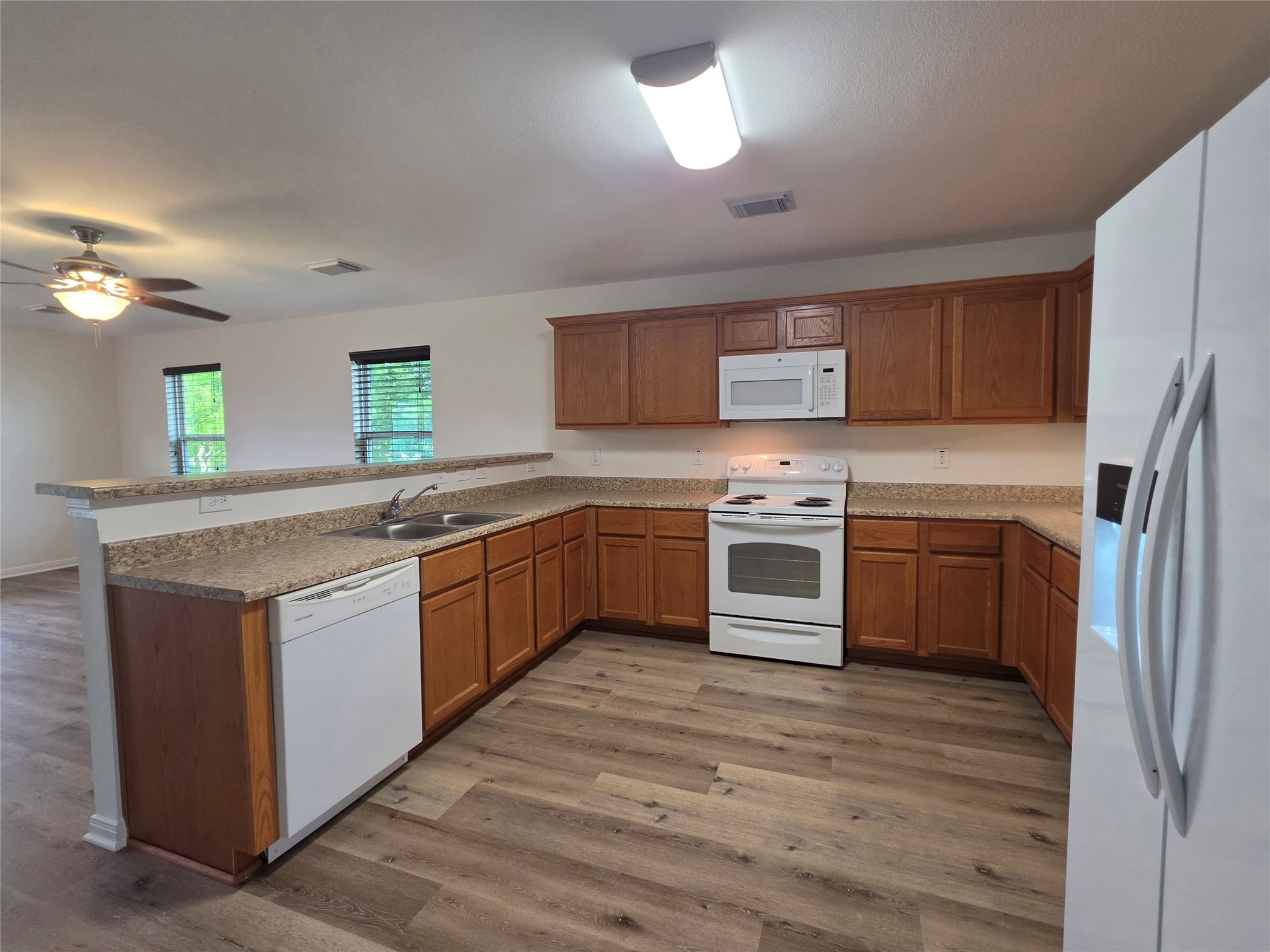 2331 Rue De Lafitte Street San Leon, TX 77539 - Photo 6 of 14