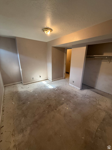 680 Family Circle Sandy, UT 84070 - Photo 29 of 35