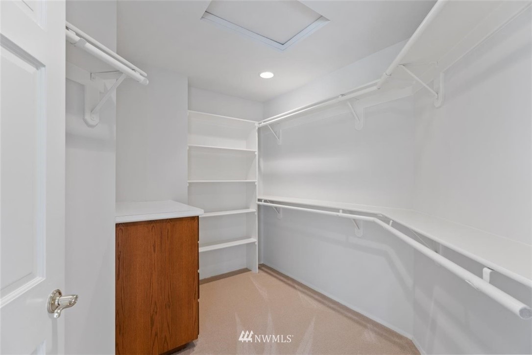 4801 166th Place Southeast Bothell, WA 98012 - Photo 26 of 40 a view of an empty walk in closet