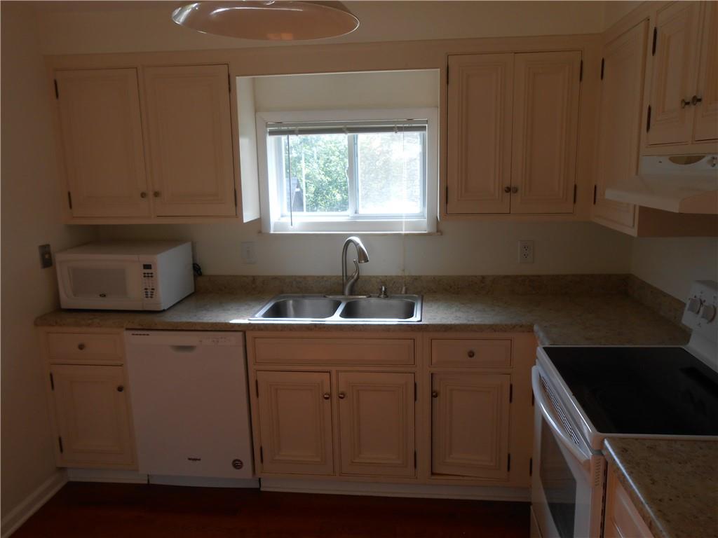 1318 Oakridge Road McDonald, PA 15057 - Photo 7 of 30