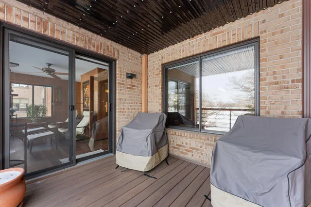 $369,900 | 6100 Auto Club Road, Unit 211, Bloomington, MN 55438