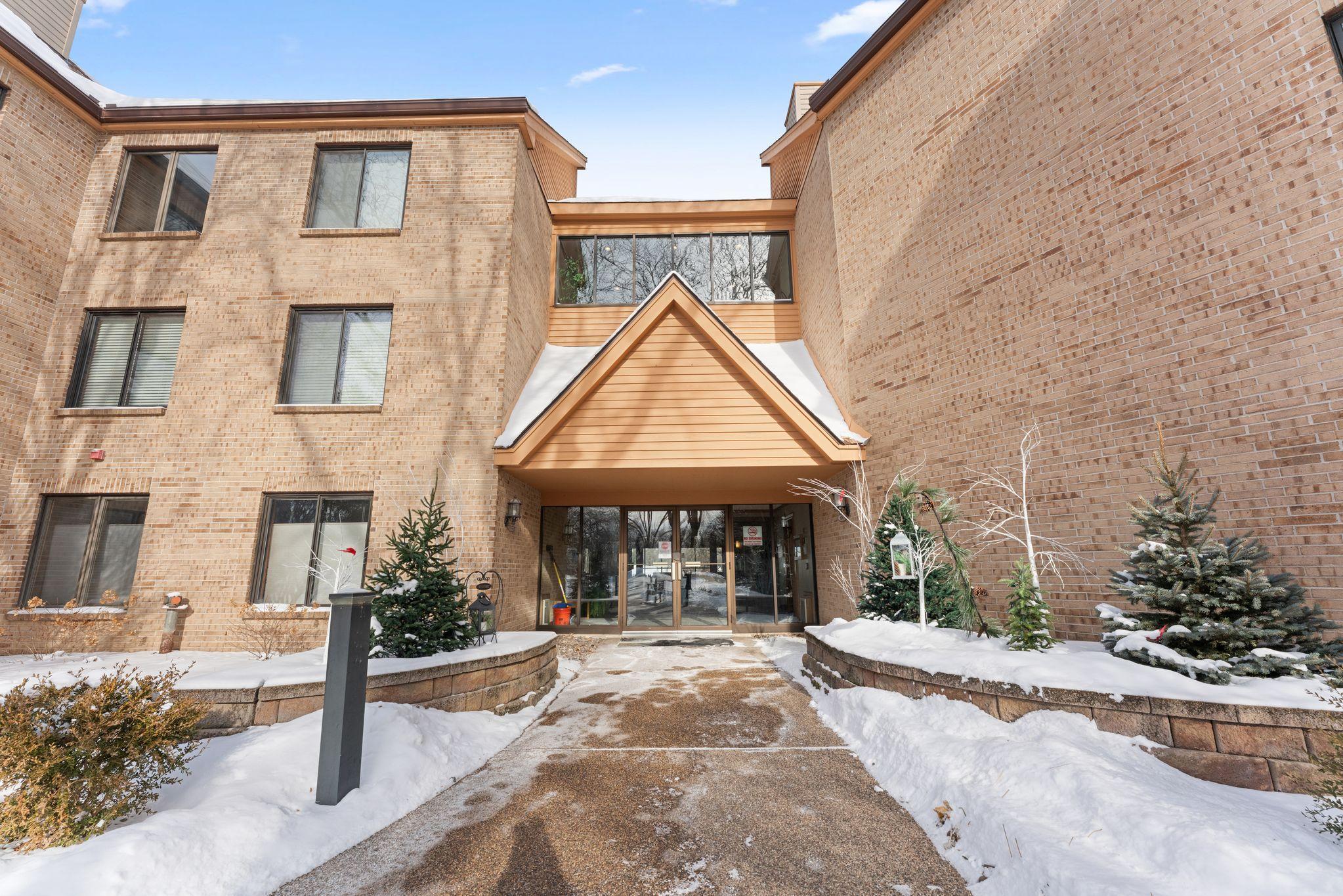 6100 Auto Club Road, Unit 211 Bloomington, MN 55438 - Photo 38 of 62