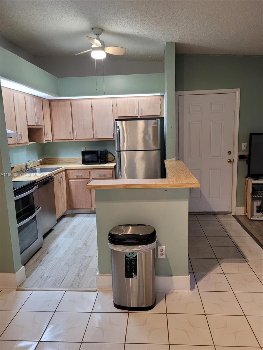 9503 West McNab Road, Unit 201 Tamarac, FL 33321 - Photo 30 of 35