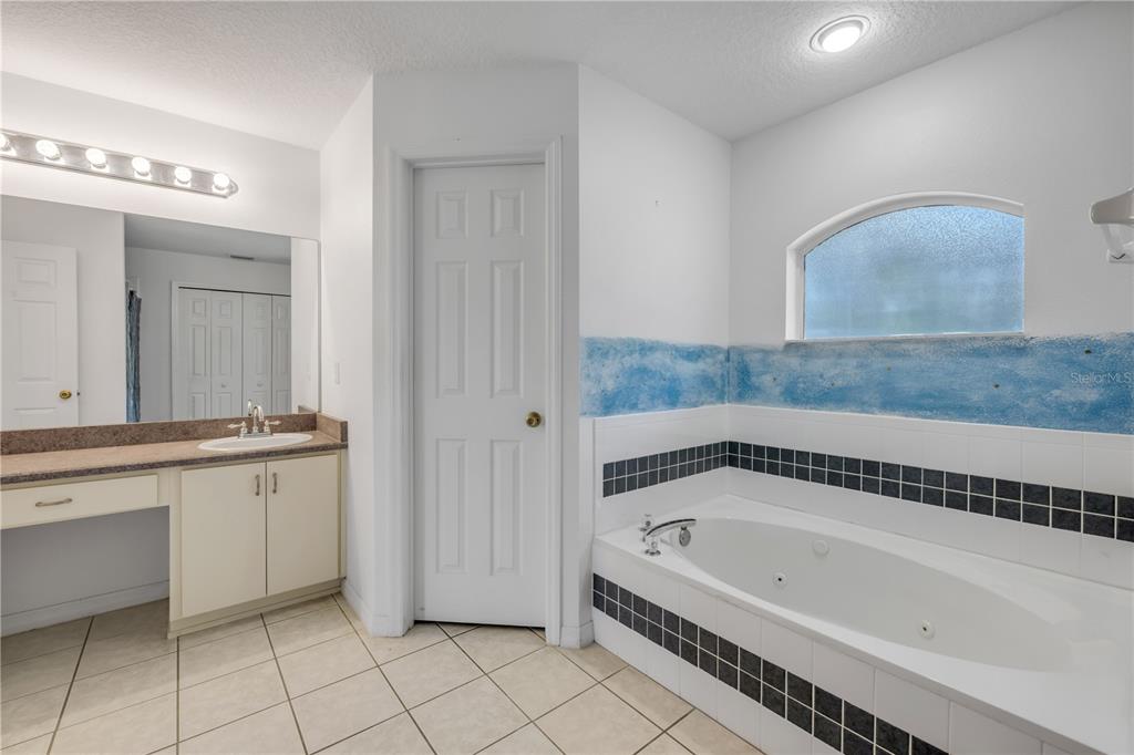 192 Azalea Road Edgewater, FL 32141 - Photo 18 of 94