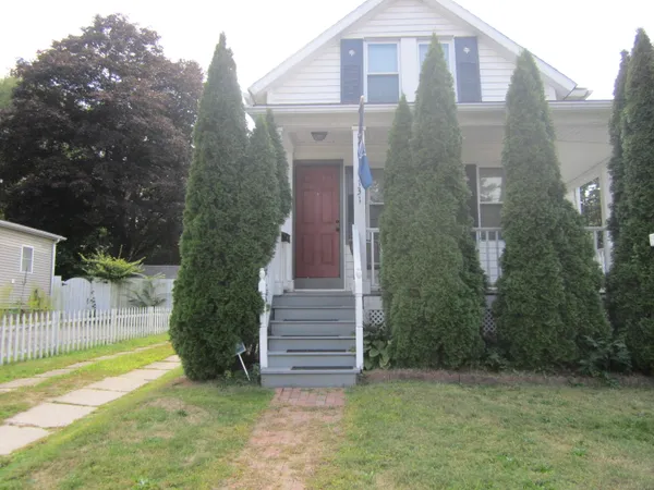 $259,900 | 131 Converse Avenue, Meriden, CT 06450