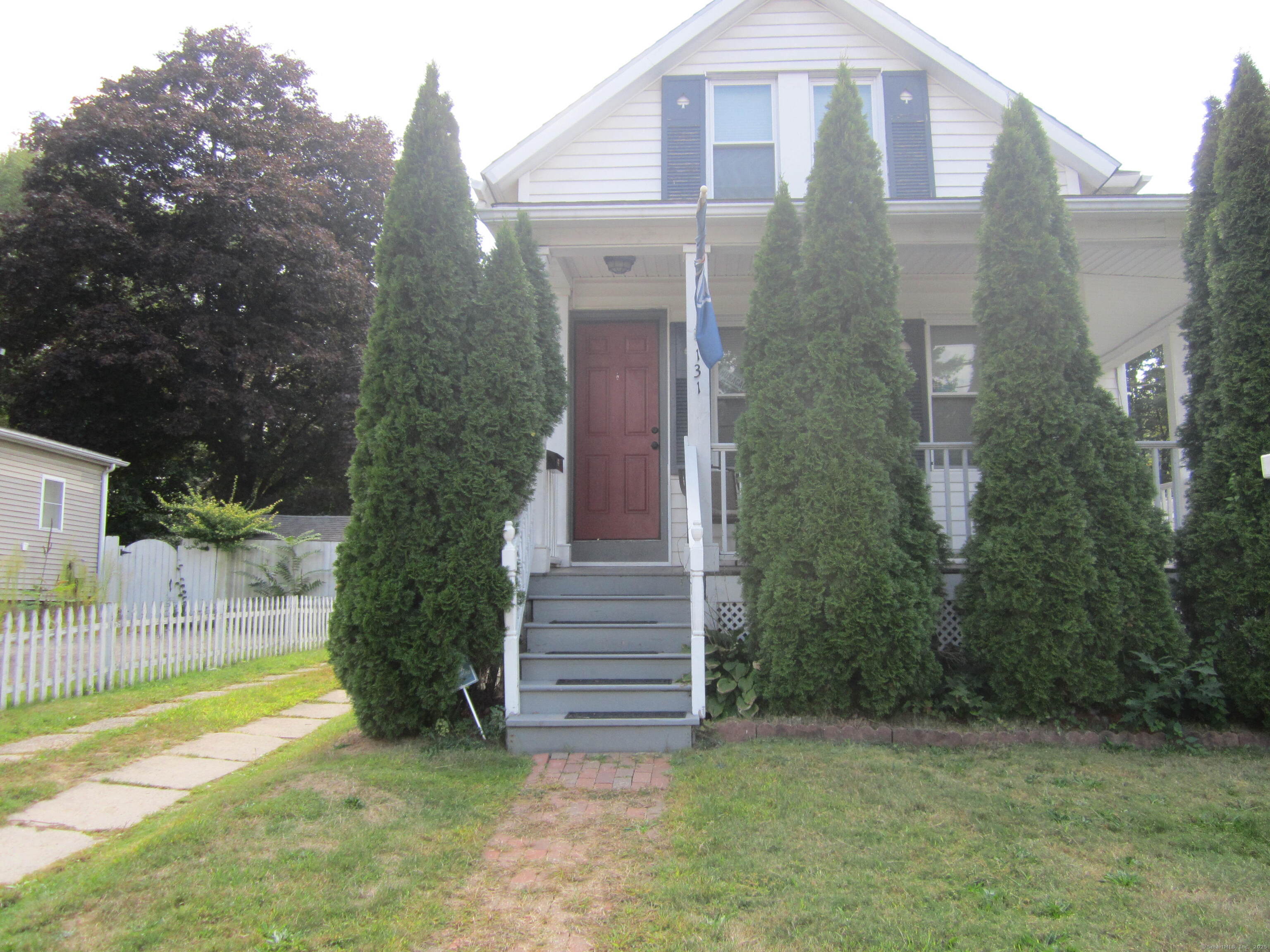 131 Converse Avenue Meriden, CT 06450 - Photo 2 of 18