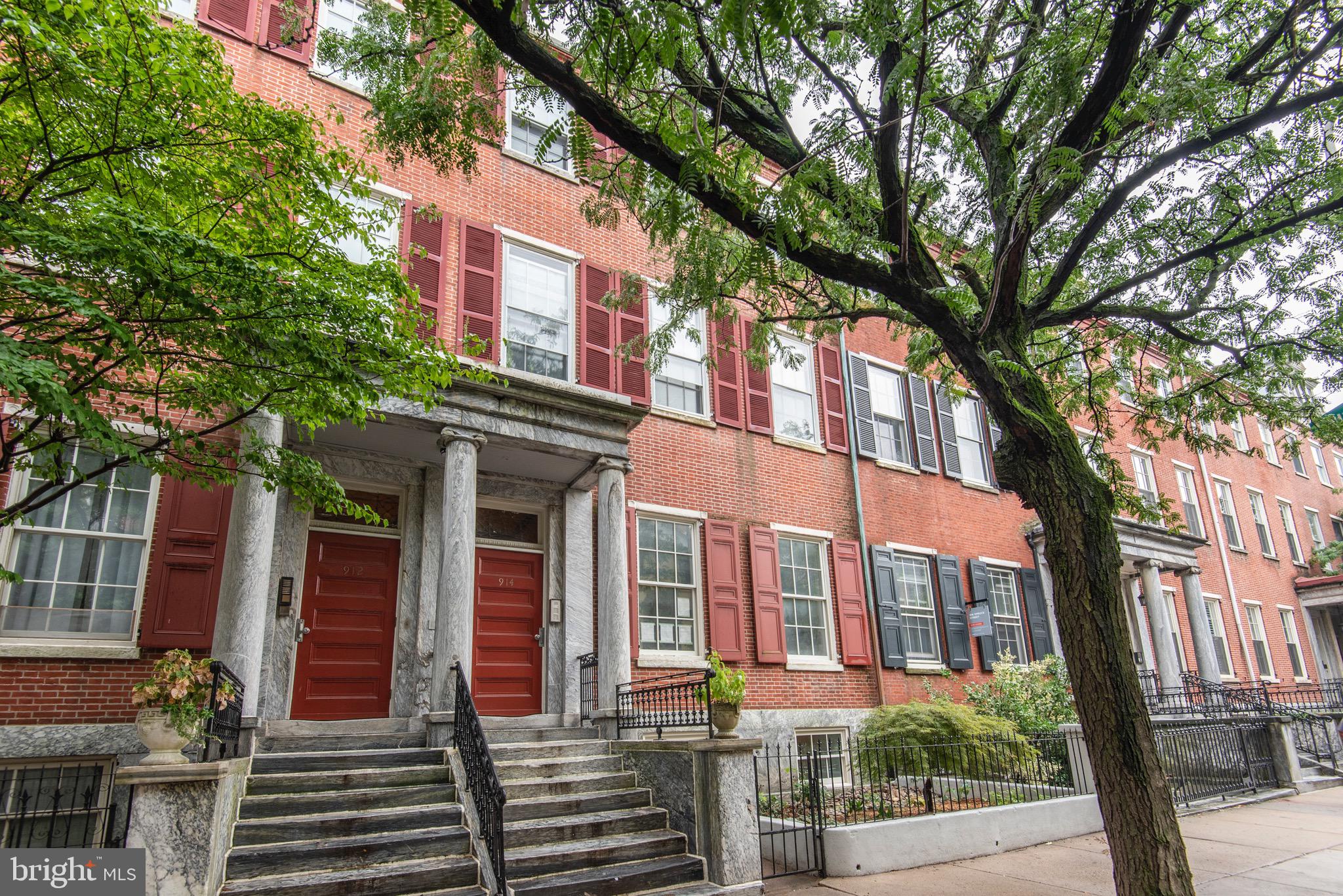 914 Spruce Street, Unit 15 Philadelphia, PA 19107 - Photo 3 of 27
