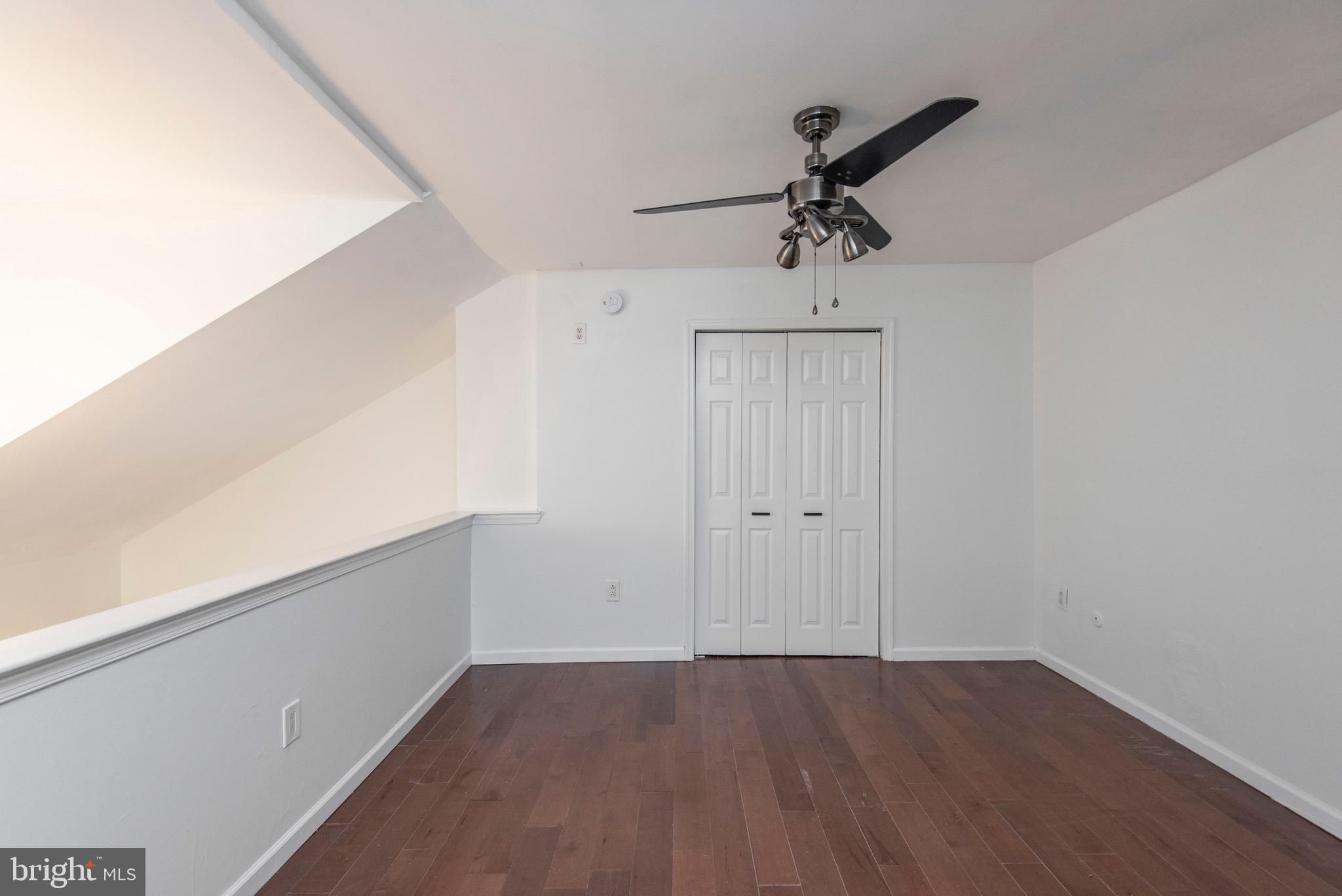 914 Spruce Street, Unit 15 Philadelphia, PA 19107 - Photo 23 of 27