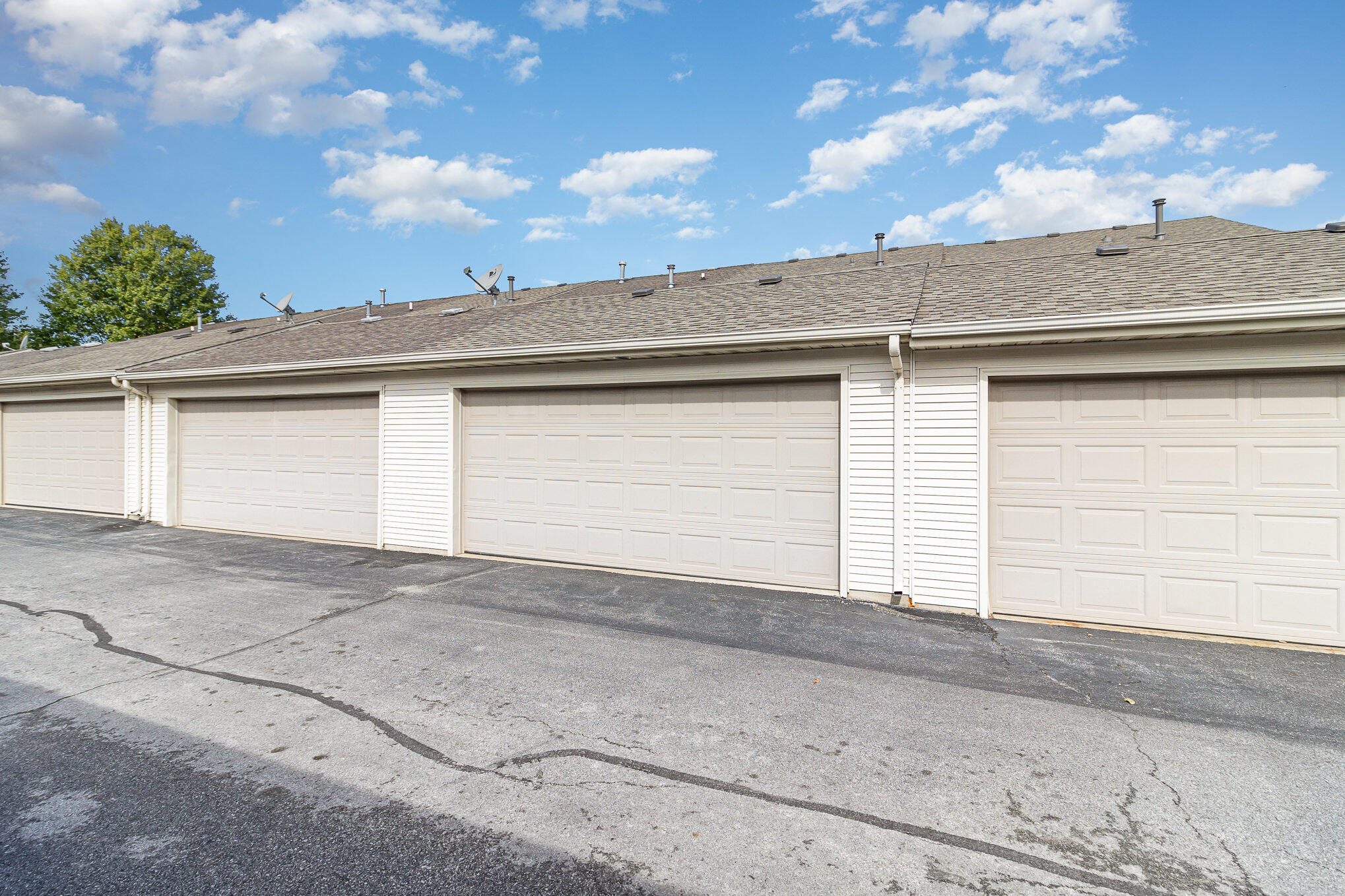 1815 Chestnut Lane Crown Point, IN 46307 - Photo 17 of 19 2038x1358