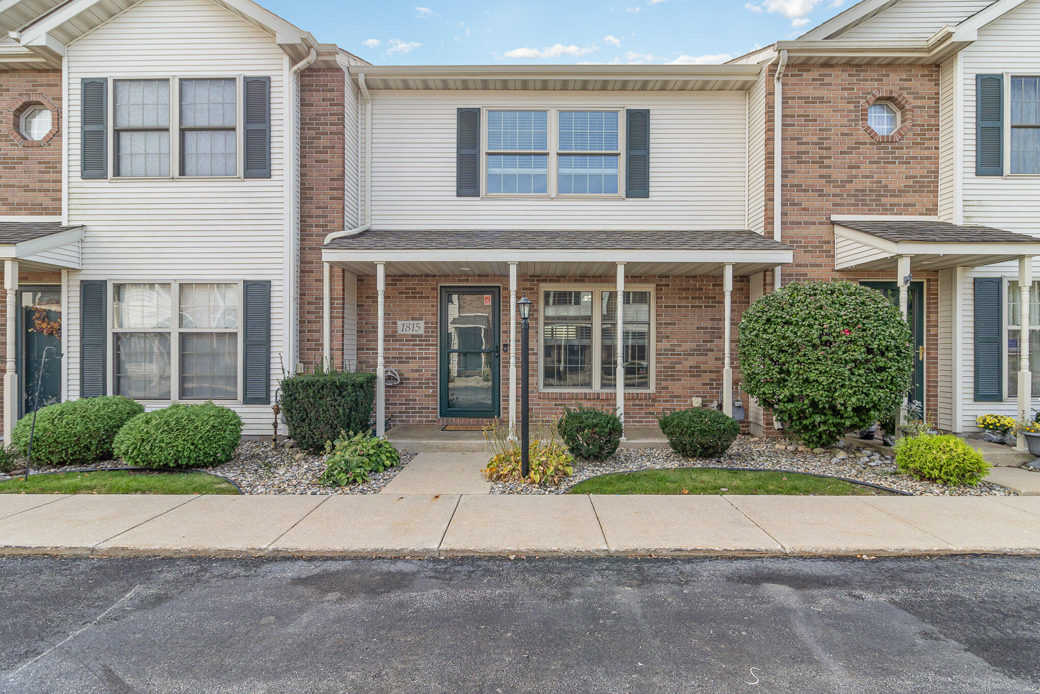 1815 Chestnut Lane Crown Point, IN 46307 - Photo 19 of 19 2038x1359