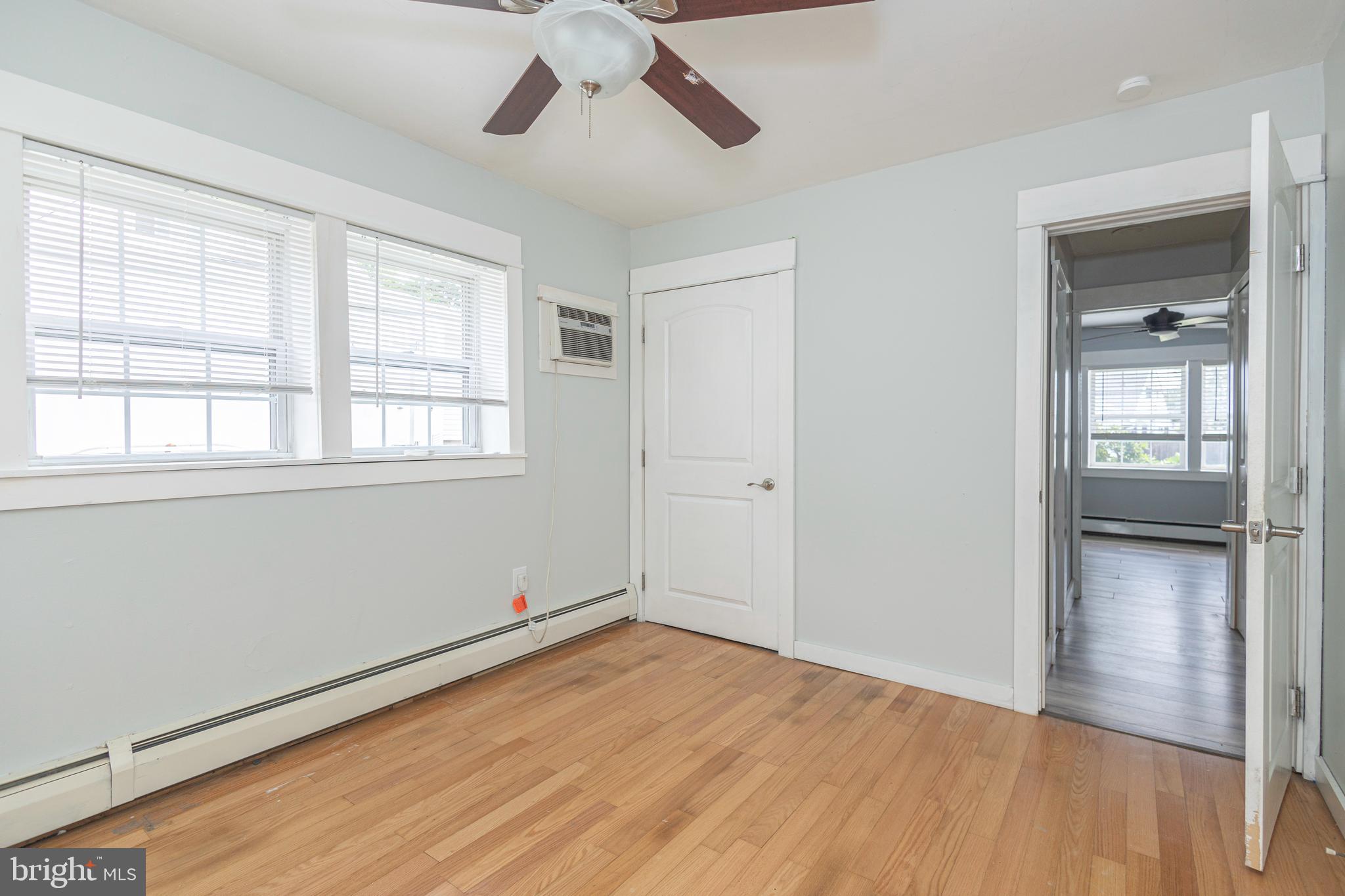 11 High Road Levittown, PA 19056 - Photo 25 of 40