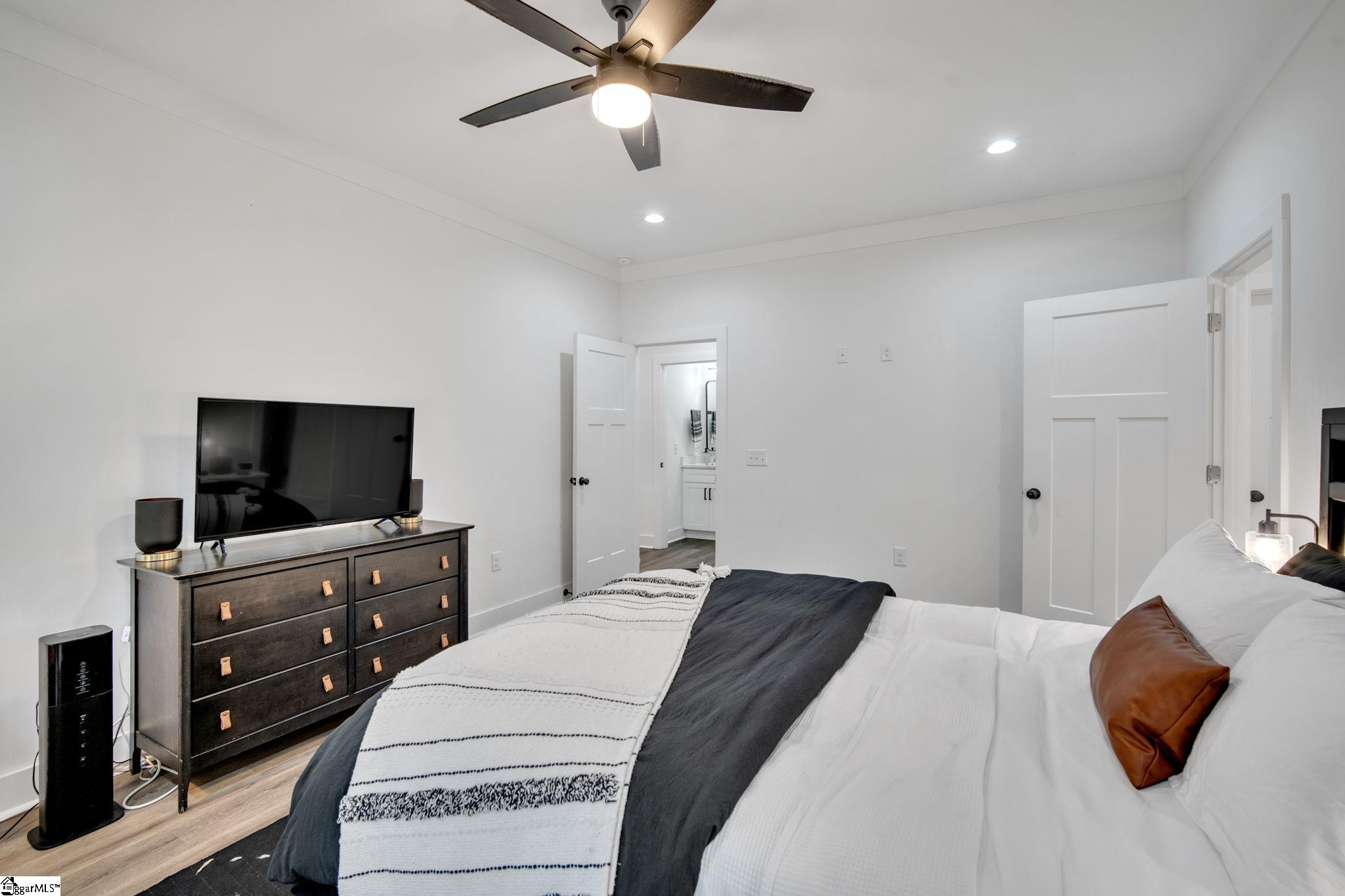 214 Altamont Court Anderson, SC 29621 - Photo 14 of 31 Gallery Image 14