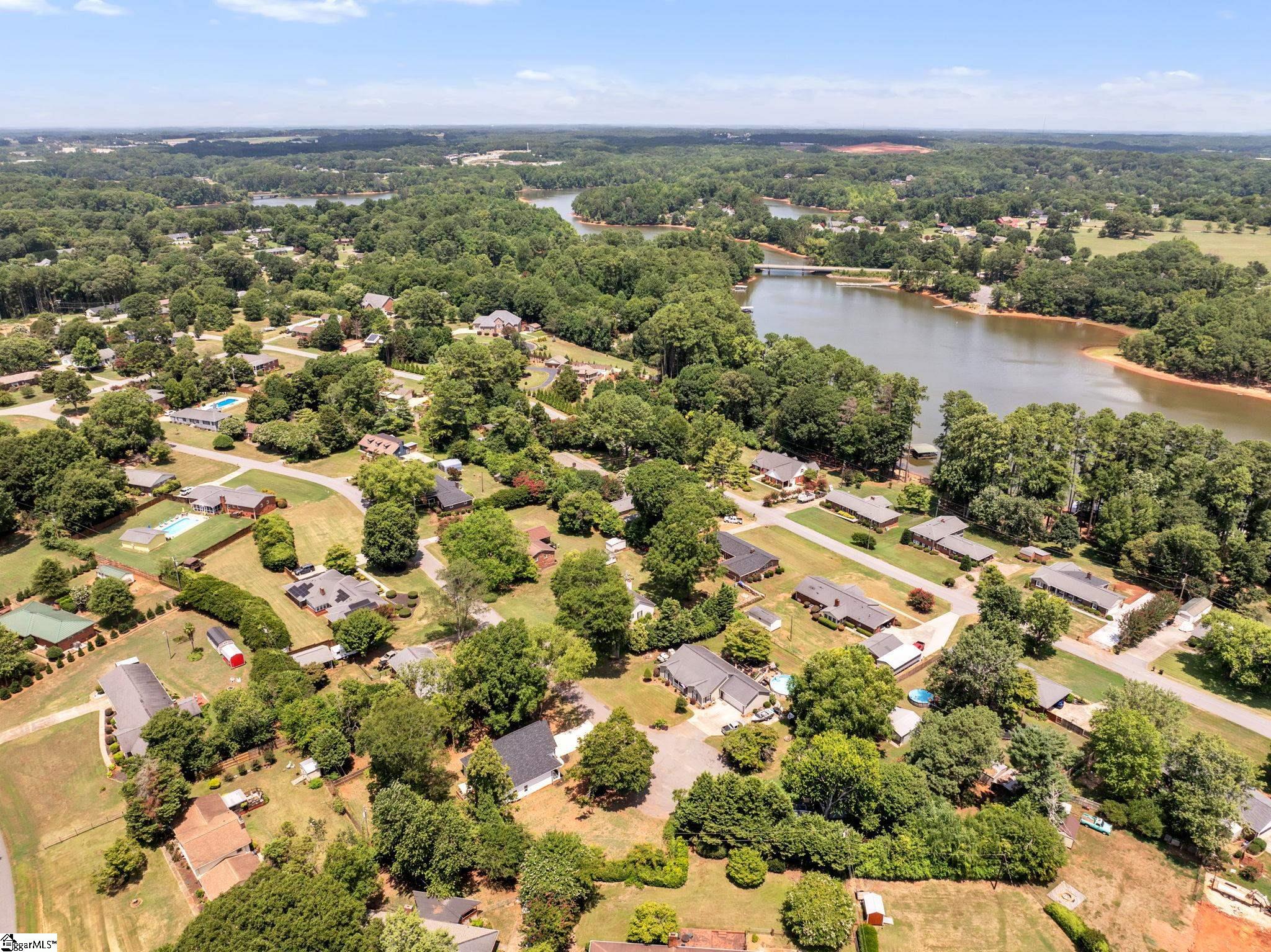214 Altamont Court Anderson, SC 29621 - Photo 25 of 31 Gallery Image 25