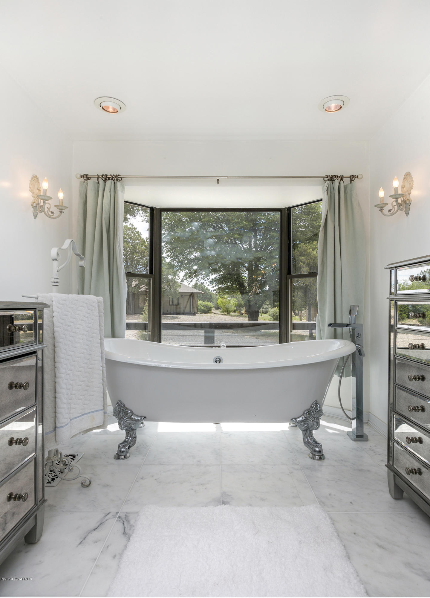 3745 Chipmunk Road Prescott, AZ 86305 - Photo 17 of 36 17 MasterBath