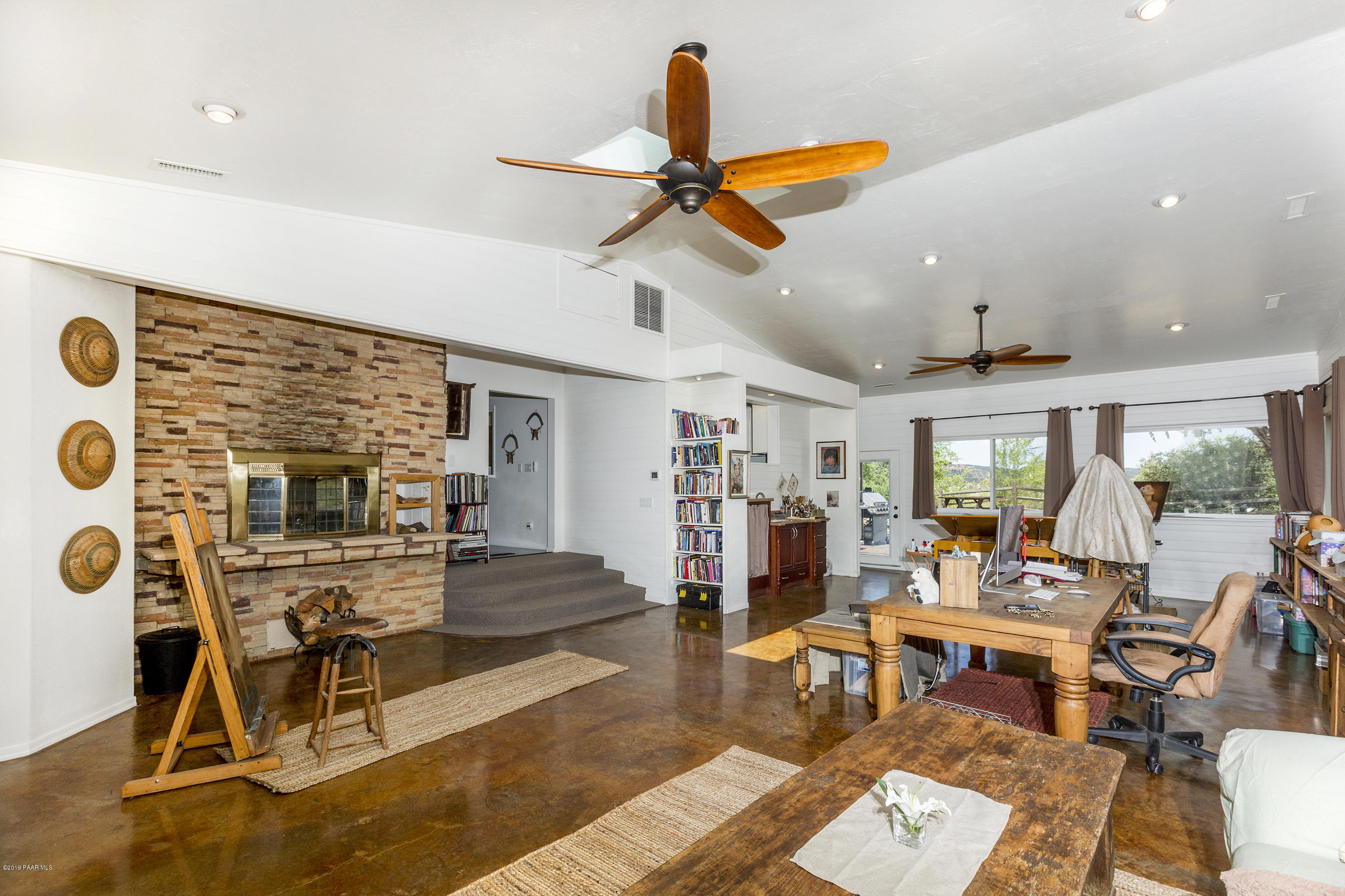 3745 Chipmunk Road Prescott, AZ 86305 - Photo 23 of 36 23 FamilyRm