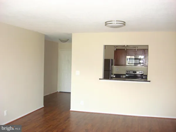 $2,400 | 8340 Greensboro Drive, Unit 516, McLean, VA 22102