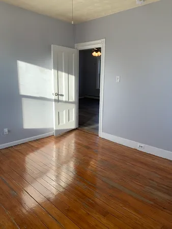 $1,575 | 110 Capital Street, Unit 1, Pawtucket, RI 02860
