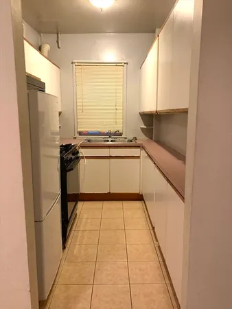 $1,575 | 110 Capital Street, Unit 1, Pawtucket, RI 02860