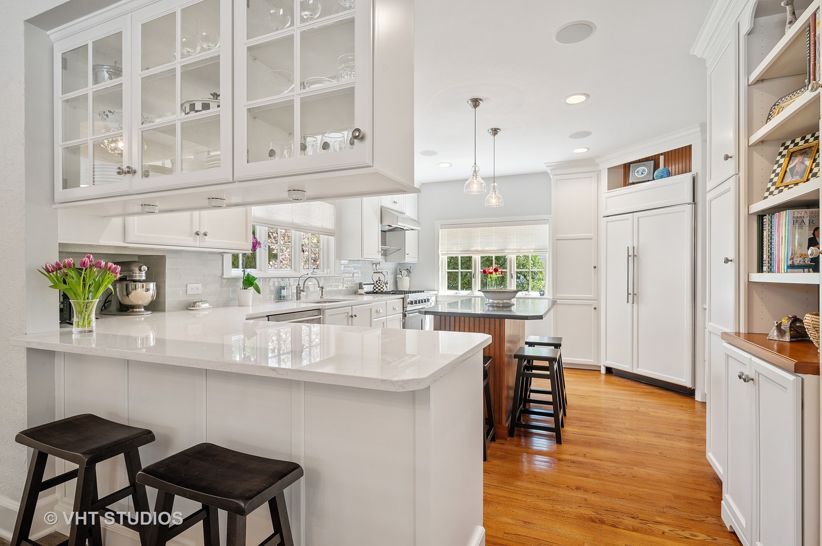 707 Juniper Road Glenview, IL 60025 - Photo 8 of 32