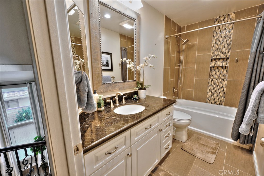 810 North San Miguel Road Walnut, CA 91789 - Photo 25 of 32 Beautiful upgraded hall bathroom with tub