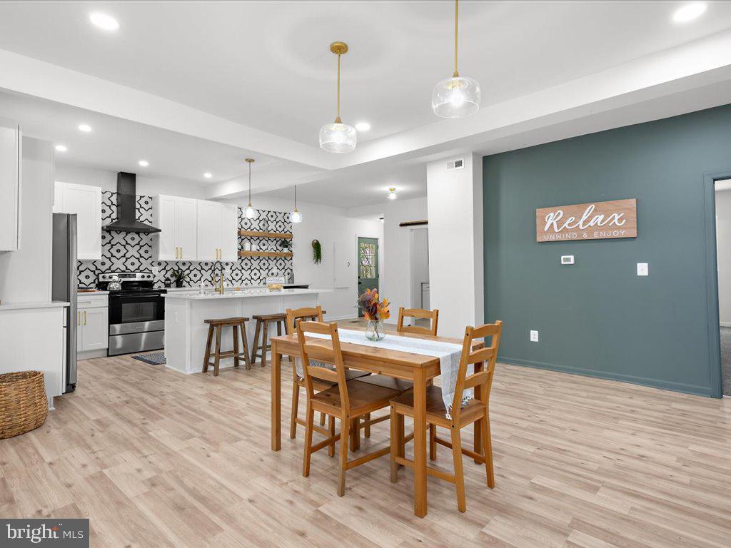 5212 Bush Street White Marsh, MD 21162 - Photo 13 of 49 Dining Area