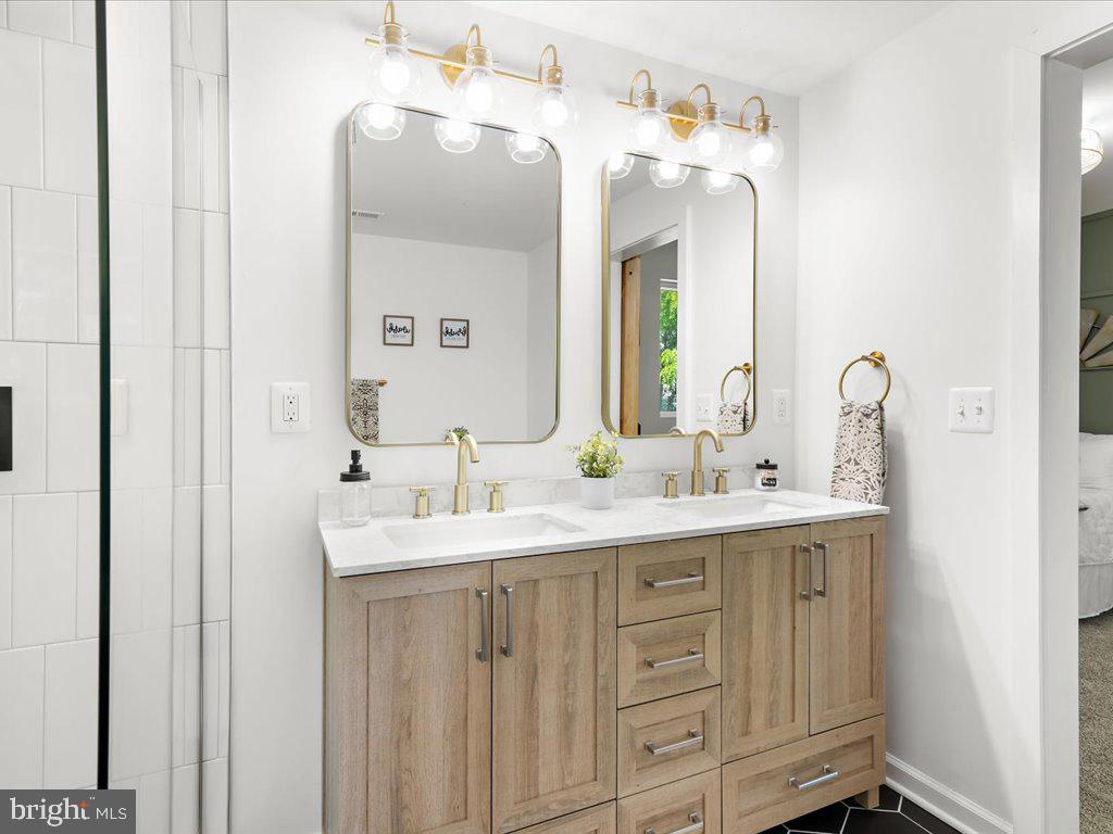5212 Bush Street White Marsh, MD 21162 - Photo 21 of 49 Private Master Bath