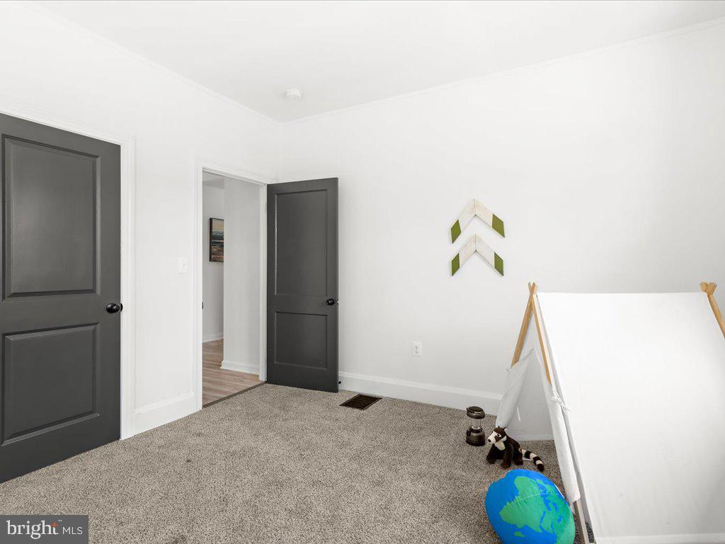 5212 Bush Street White Marsh, MD 21162 - Photo 26 of 49 Bedroom 1