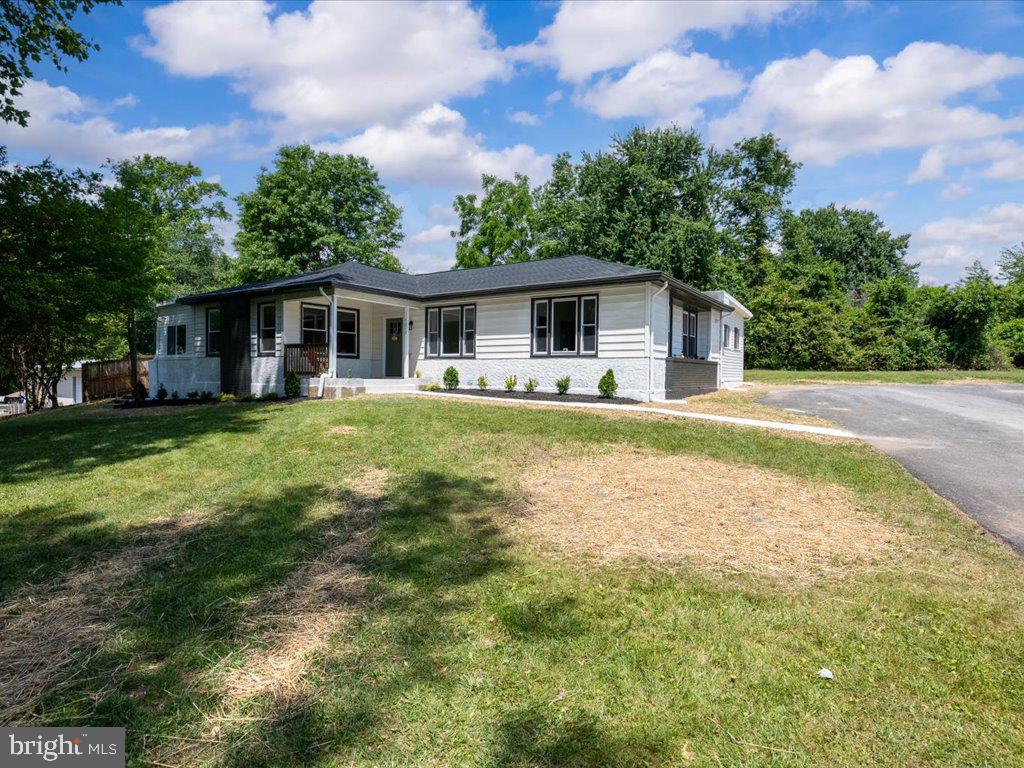 5212 Bush Street White Marsh, MD 21162 - Photo 42 of 49 Wide front yard with Driveway for multiple vehicle