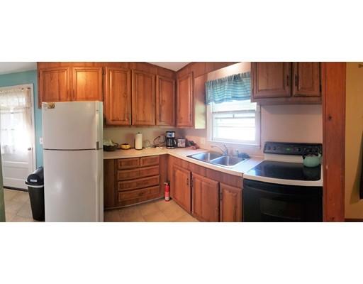 39 Hunnewell Road Worcester, MA 01606 - Photo 4 of 17 Gallery Image 4