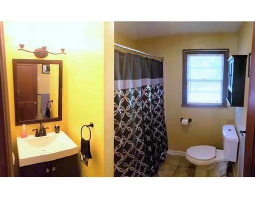 39 Hunnewell Road Worcester, MA 01606 - Photo 7 of 17 Gallery Image 7